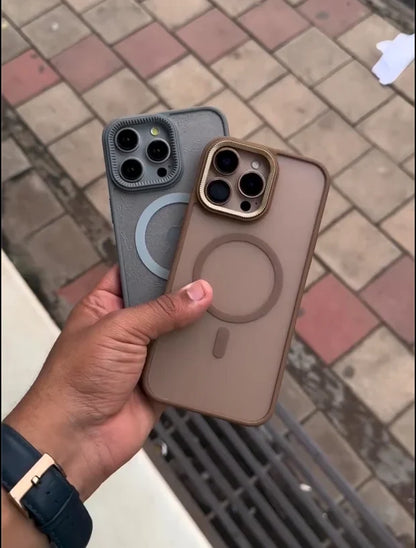 Matte Transparent MagSafe Case