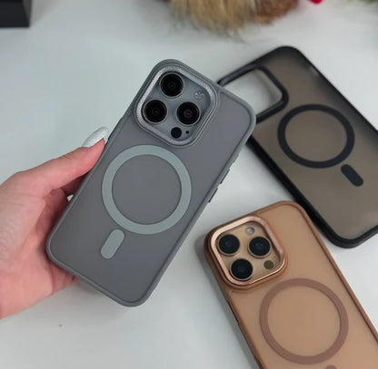 Matte Transparent MagSafe Case